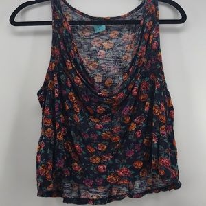 Loose floral Crop Top SMALL